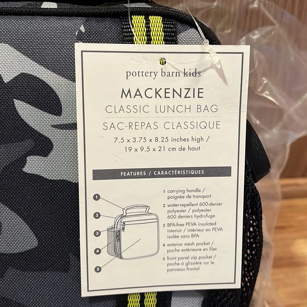 New with tags POTTERY BARN KIDS MACKENZIE black shark classic lunch tote bag